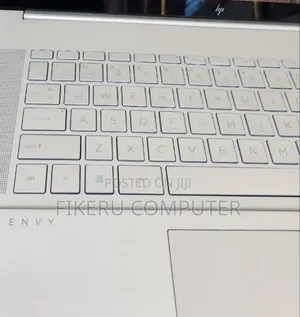 New Laptop HP Envy 13 12GB Intel Core i7 SSD 512GB