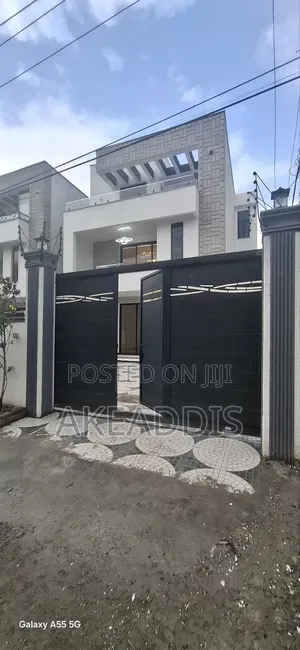 Furnished 8bdrm Townhouse/Terrace in ሰሚት, Bole for sale