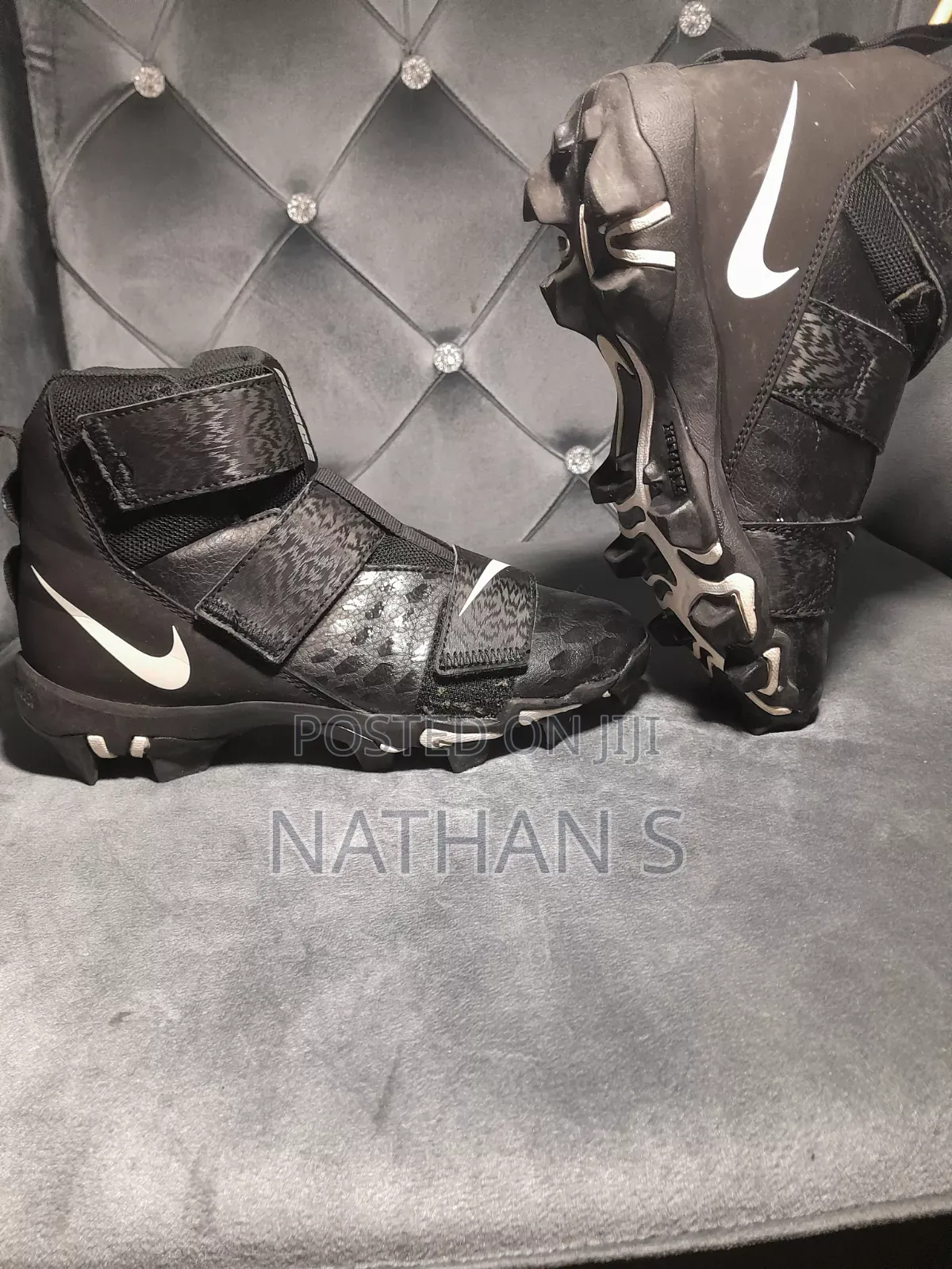 Nike Kids Football Boot