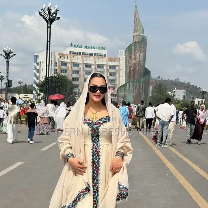 ሀርማኒ ሀበሻ ቀሚስ ኦርጂናል ሺፎን ሜታሊክ ስቶክ ሳተን ለተለያዩ ፕሮግራሞች እኛ ጋ ኣለላቹ ይምጡ እና ይግዙ