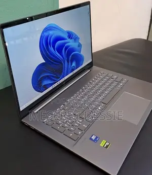 New Laptop HP Envy 17 16GB Intel Core Ultra 7 SSD 1T