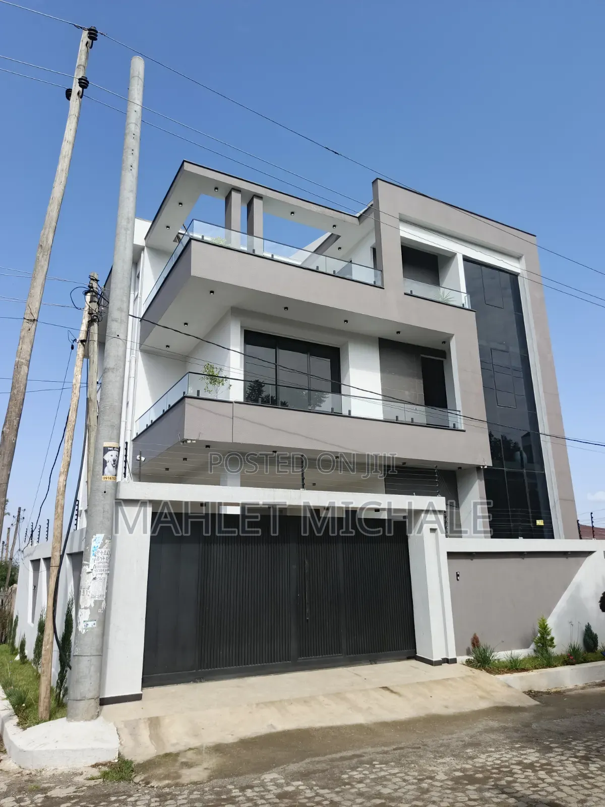 Furnished 5bdrm House in Bole for sale