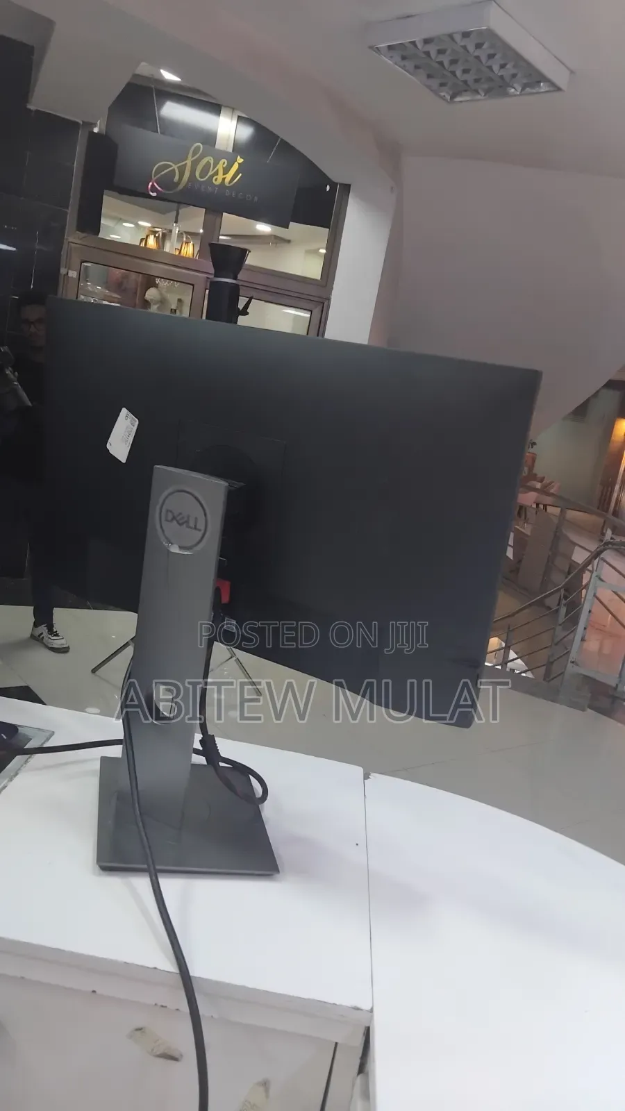 Dell Monitor 24 Inch Frame Less Brand New
 Resolution:-1920*1080