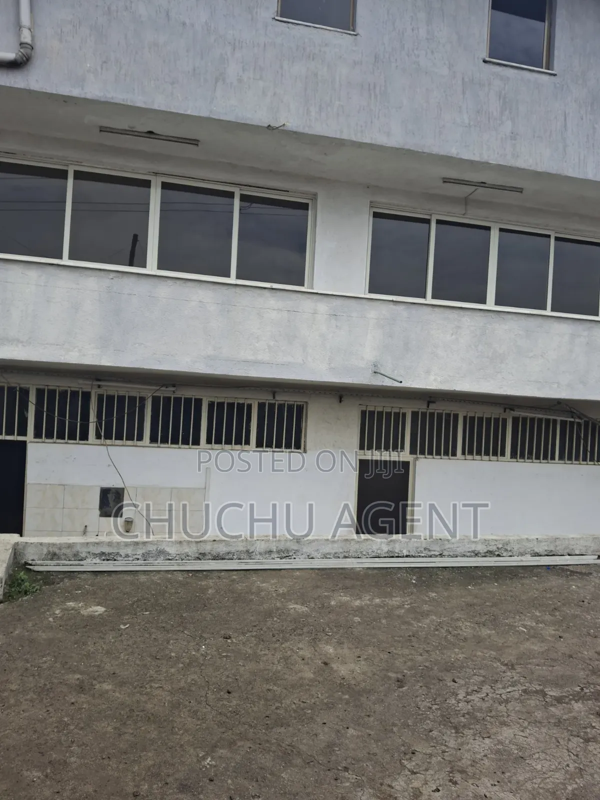 Warehouse Sale Kality Abo Area Main Road