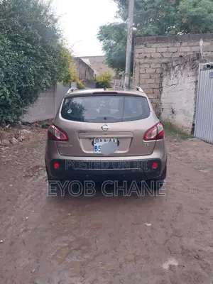 Nissan Qashqai 2012 Beige