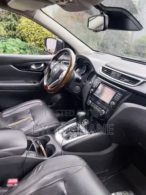 Nissan Qashqai 2017 Beige