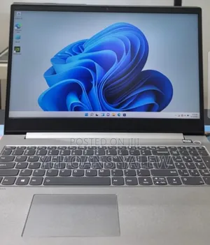 New Laptop Lenovo ThinkBook 15 16GB Intel Core i5 SSD 512GB