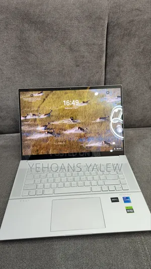 New Laptop HP Envy 16 Gaming 16-h1023dx 12GB Intel Core i7 SSD 512GB