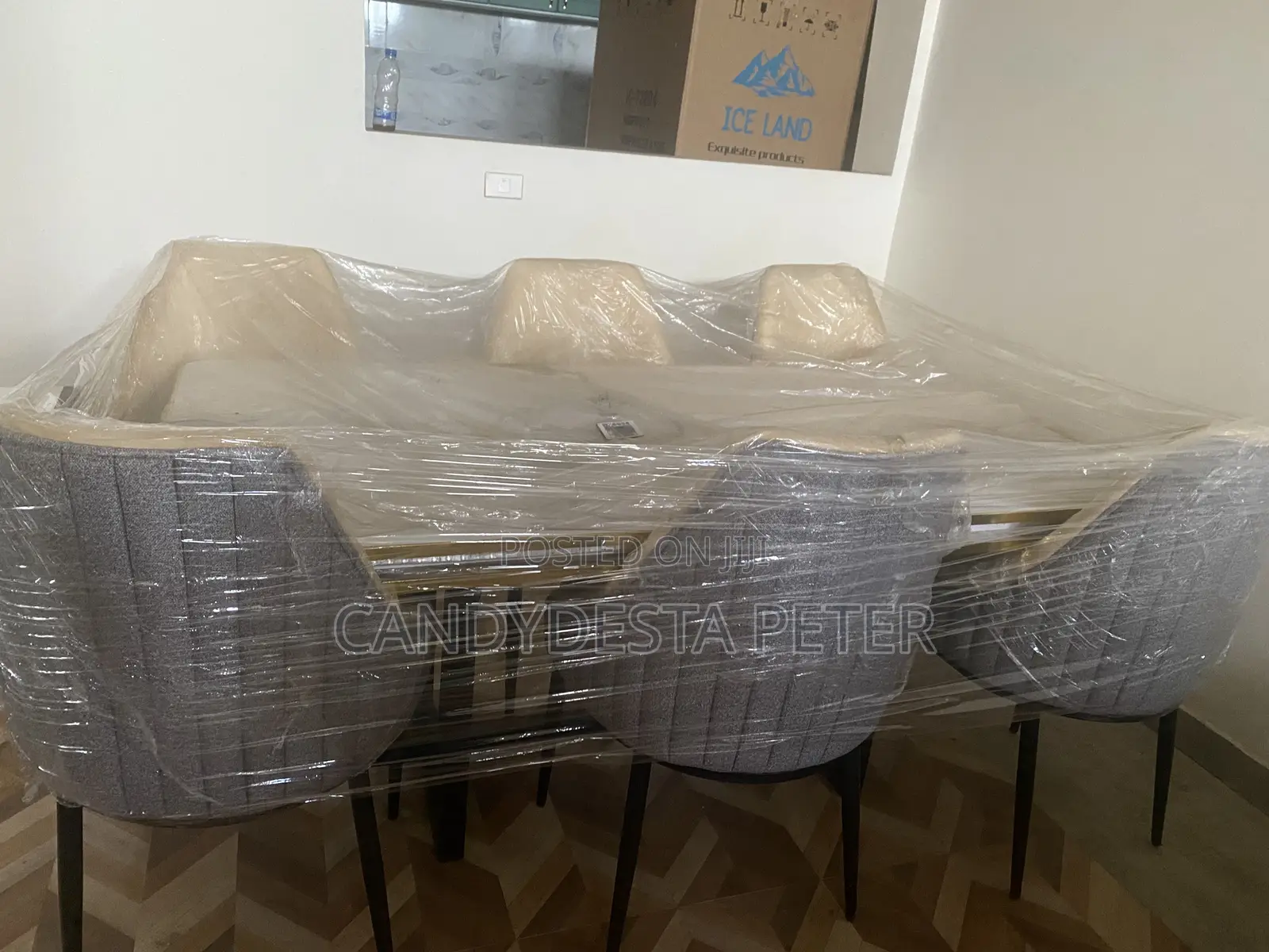 Dinning Table