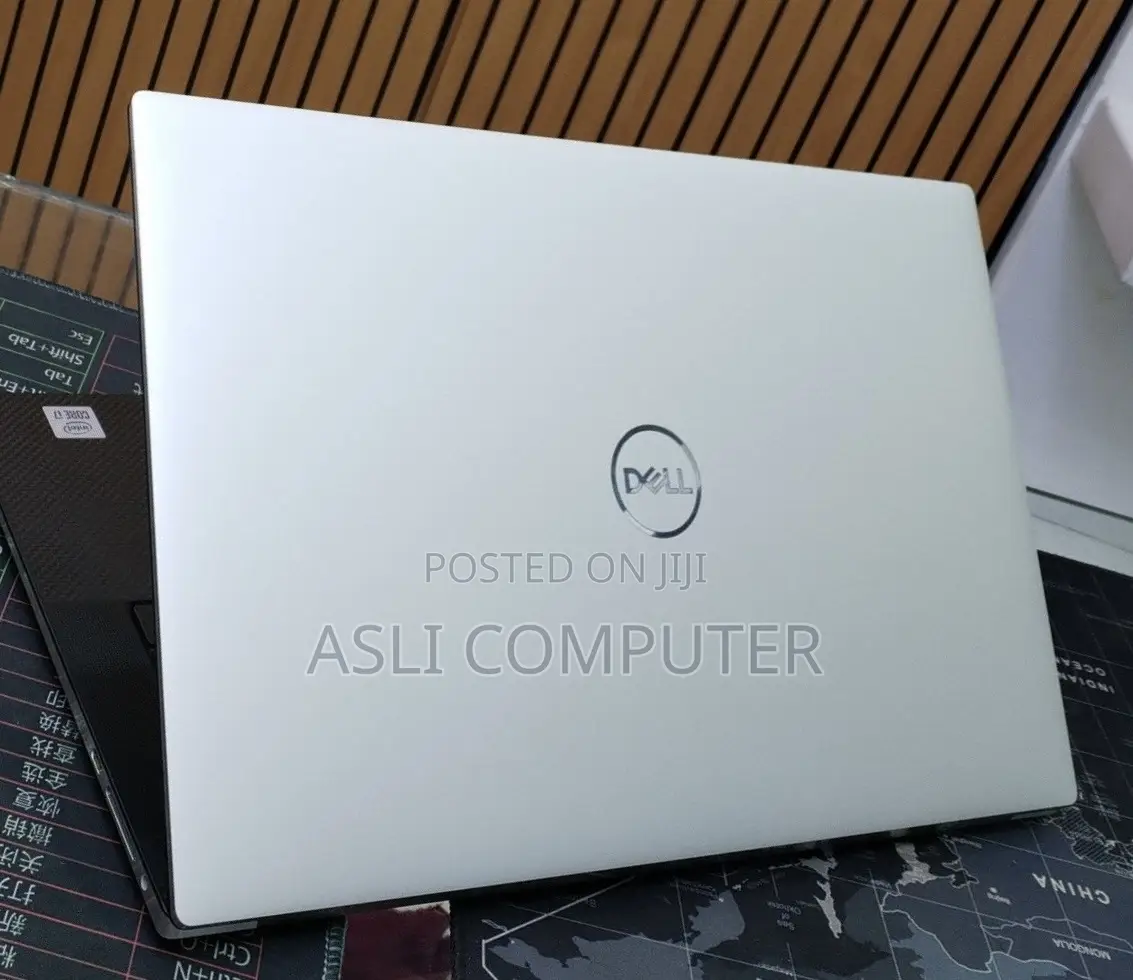 New Laptop Dell XPS 15 16GB Intel Core i7 SSD 512GB