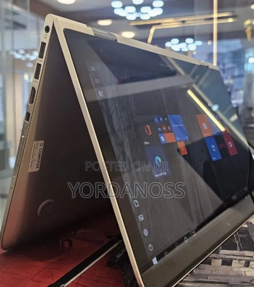 New Laptop HP Spectre X360 8GB Intel Core i5 SSD 256GB