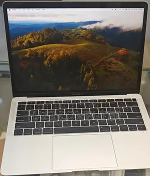 New Laptop Apple MacBook Air 2019 8GB Intel Core i5 SSD 256GB