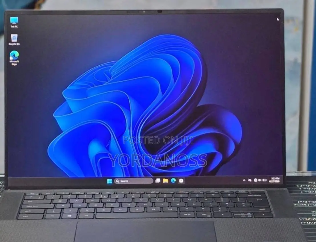New Laptop Dell XPS 15 16GB Intel Core i7 SSD 512GB