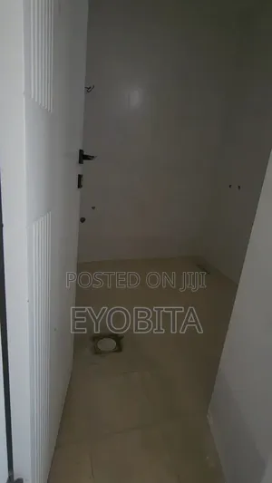 Furnished 2bdrm Apartment in Yeka for sale