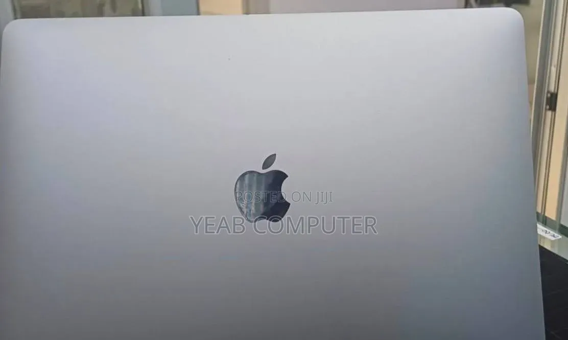 New Laptop Apple MacBook Air 2020 M1 8GB Apple M1 SSD 256GB