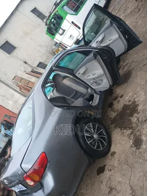 Toyota Corolla 2012 Gray