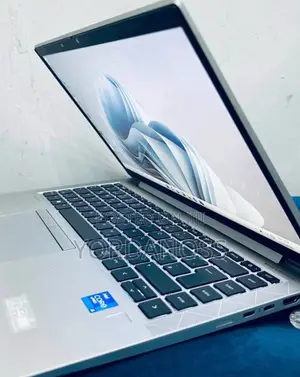New Laptop HP EliteBook 840 G8 16GB Intel Core i5 SSD 512GB