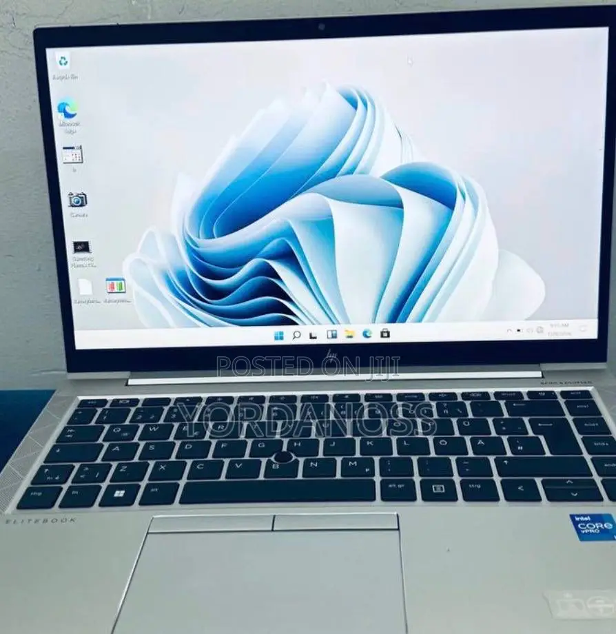 New Laptop HP EliteBook 840 G8 16GB Intel Core i5 SSD 512GB