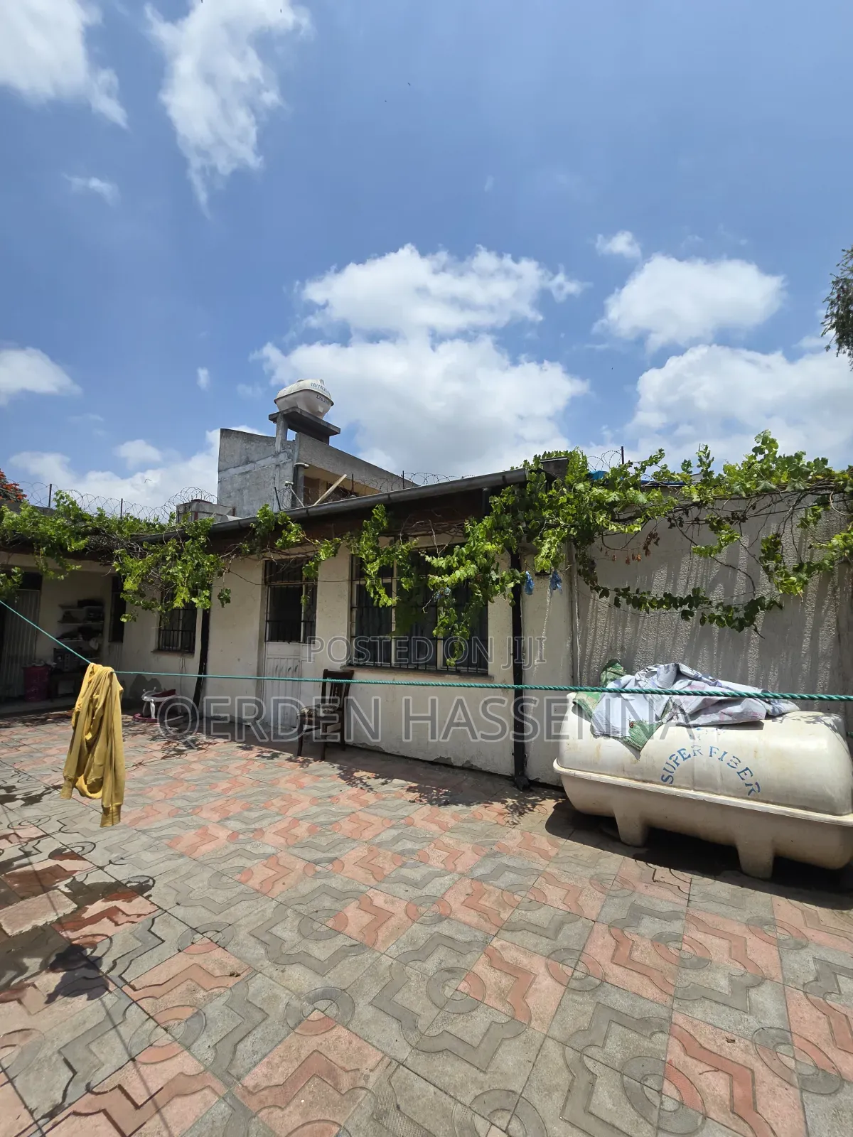 Furnished 3bdrm House in ቀርደን ሀሰና ፕሮፐርቲስ, Nifas Silk-Lafto for sale