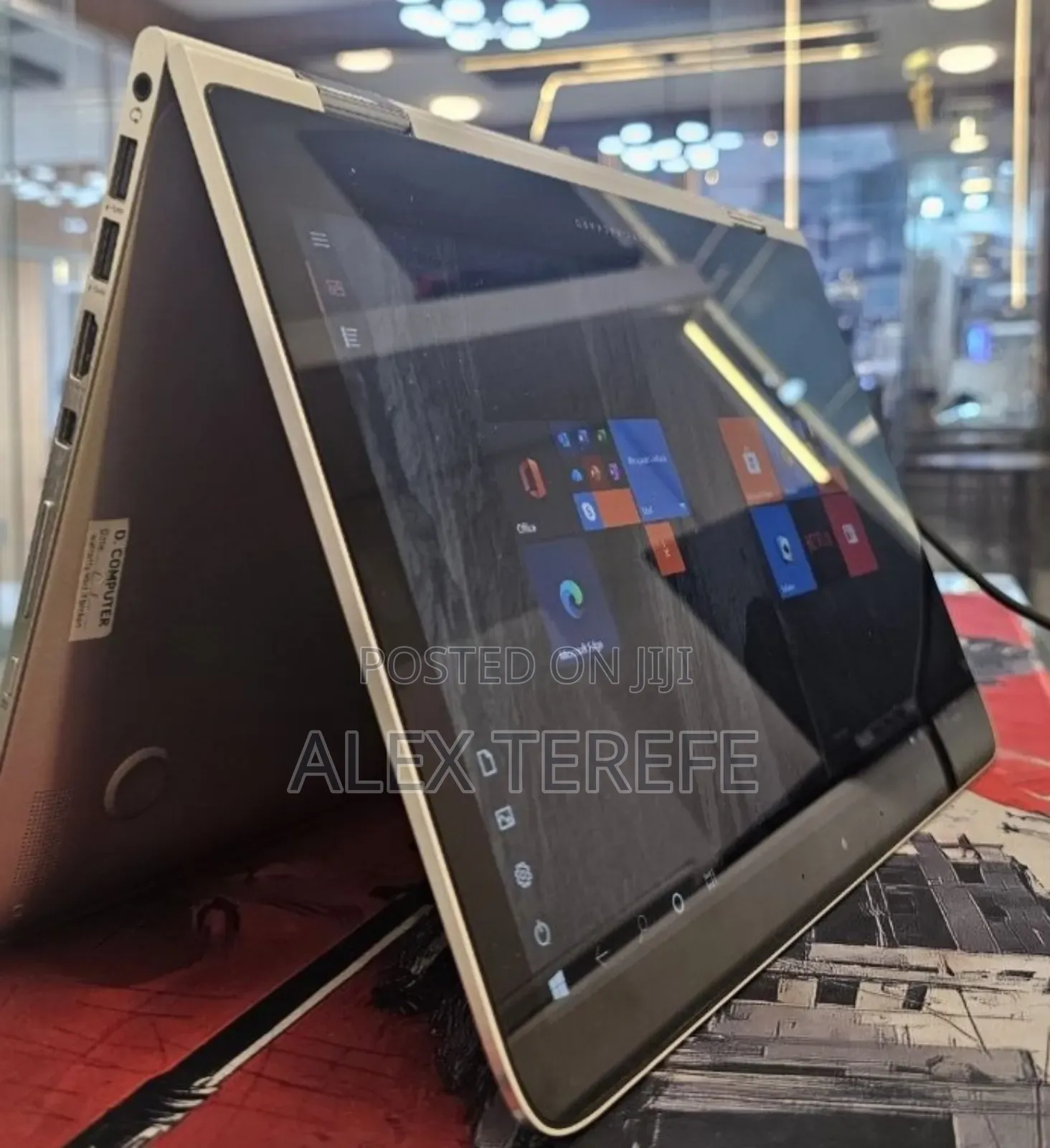 New Laptop HP Spectre X360 8GB Intel Core i5 SSD 256GB