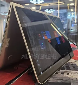New Laptop HP Spectre X360 8GB Intel Core i5 SSD 256GB