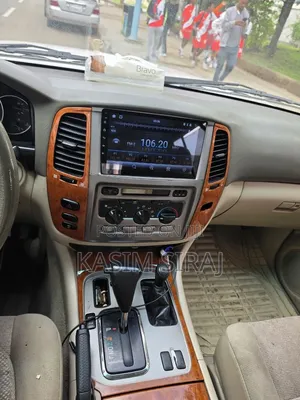 Toyota Land Cruiser 2004 White