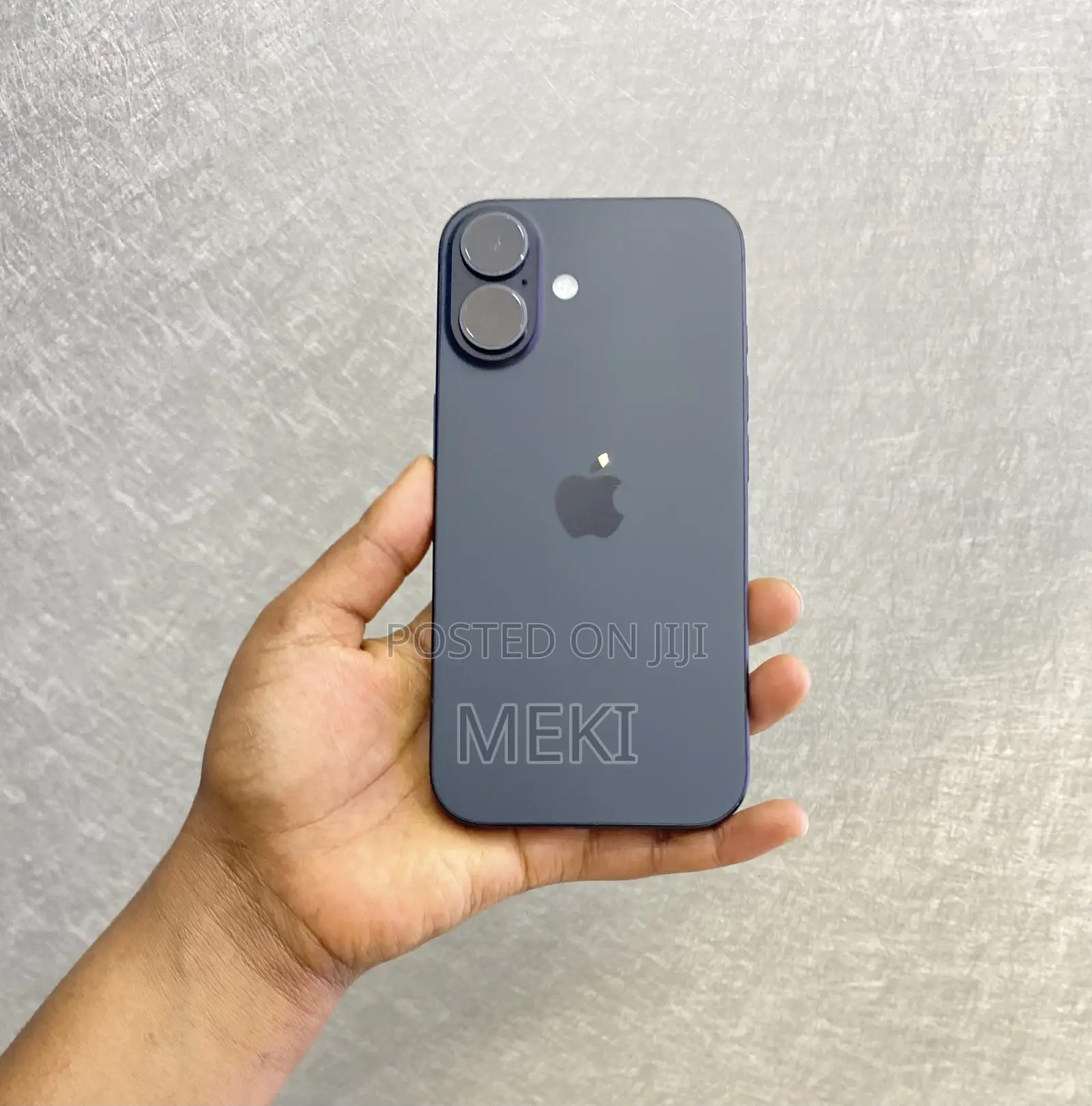 New Apple iPhone 16 128 GB Black
