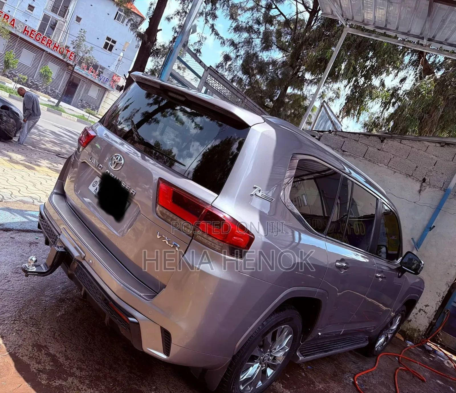 Toyota Land Cruiser 2022 Silver