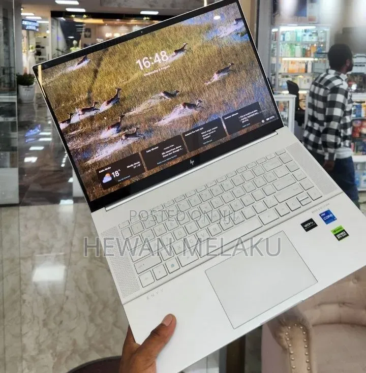 New Laptop HP Envy 16 Gaming 16-h1023dx 12GB Intel Core i7 SSD 512GB