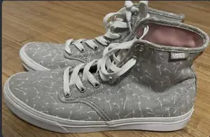 Women's Casual Grey White High Top Vans