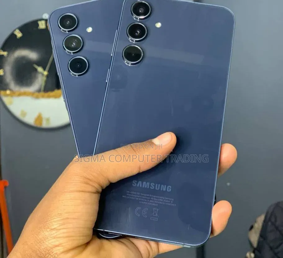 New Samsung Galaxy A55 256 GB Silver