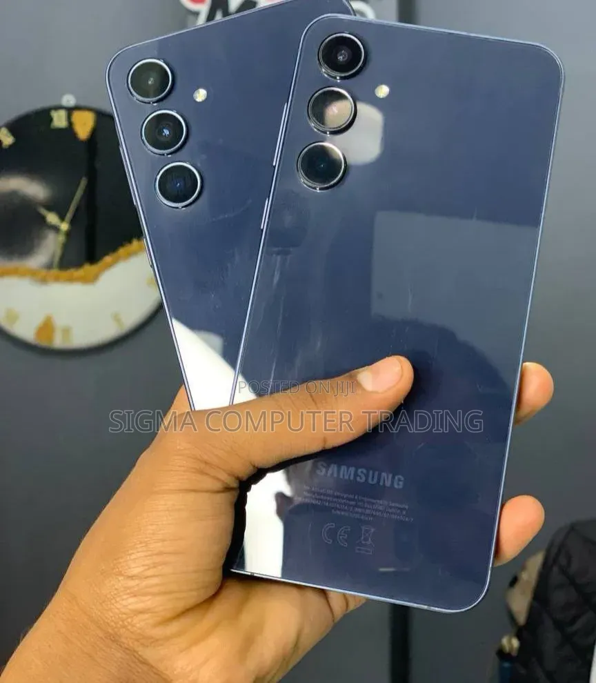 New Samsung Galaxy A55 256 GB Silver
