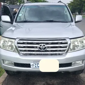 Toyota Land Cruiser 2009 Silver