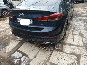 Hyundai Avante 2017 Beige