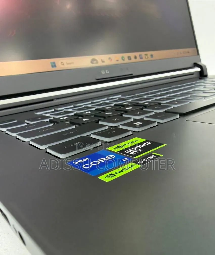 New Laptop Asus ROG Strix G16 G614 16GB Intel Core i7 SSD 1T