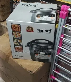 Sanford 9L Digital Pressure Cooker/ Free Delivery