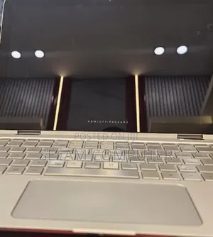 New Laptop HP Spectre X360 8GB Intel Core i5 SSD 256GB