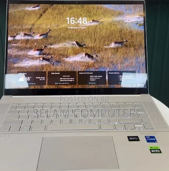 New Laptop HP Envy 17 16GB Intel Core i7 SSD 512GB
