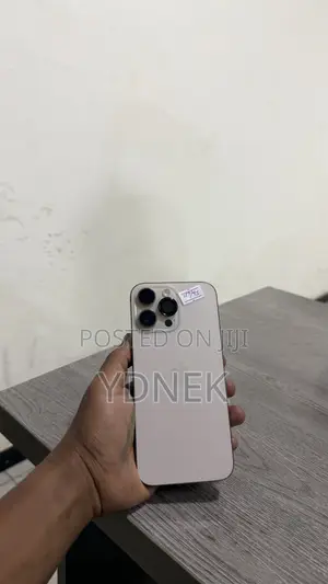 Apple iPhone 16 Pro Max 256 GB Gold