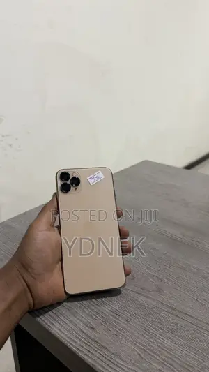 Apple iPhone 11 Pro Max 256 GB Gold
