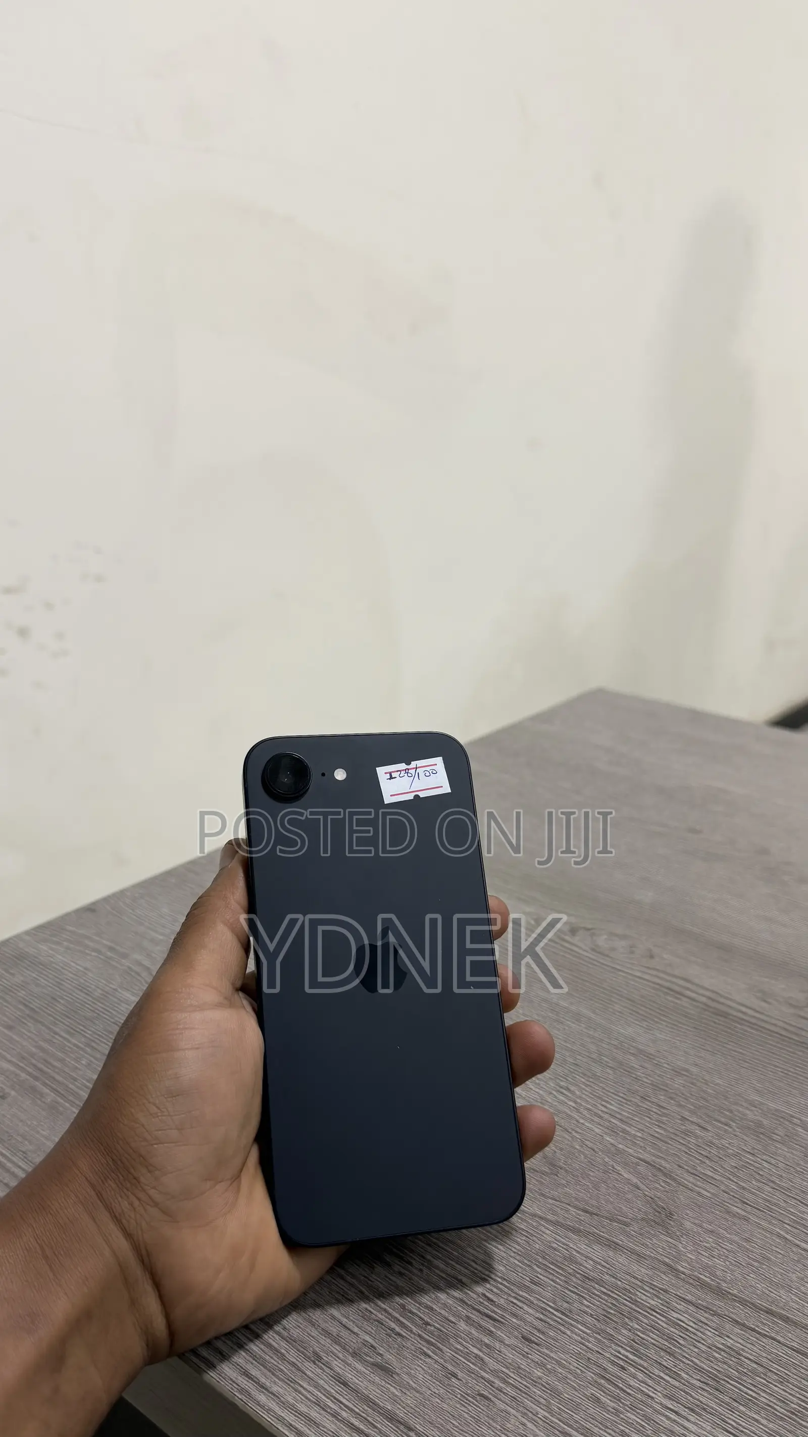 New Apple iPhone 16e 128 GB Black