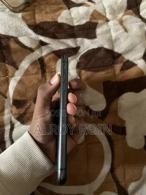 Apple iPhone 11 64 GB Black