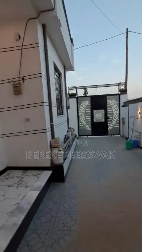 3bdrm House in Gelan (Shager), Akaky Kaliti for sale
