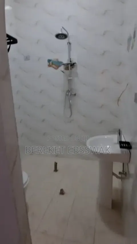 3bdrm House in Gelan (Shager), Akaky Kaliti for sale