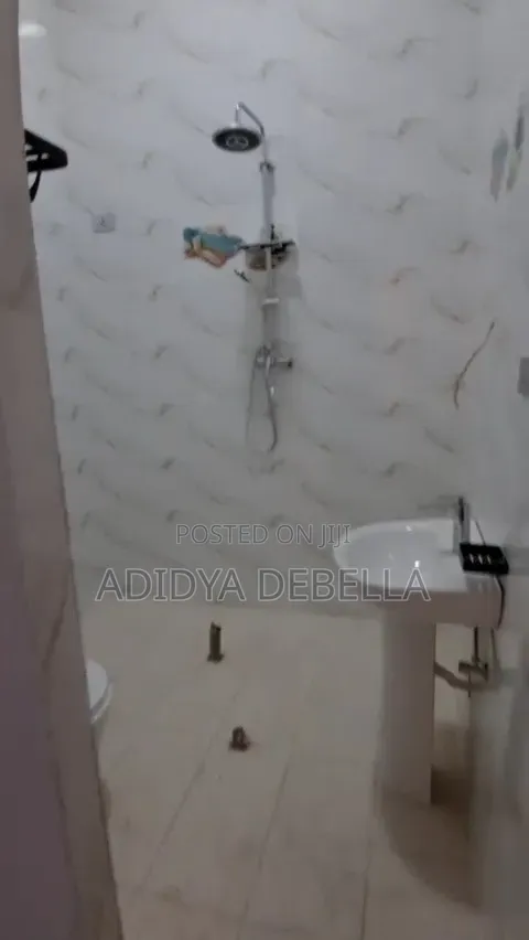 3bdrm House in Gelan Sidamowash 140, Akaky Kaliti for sale