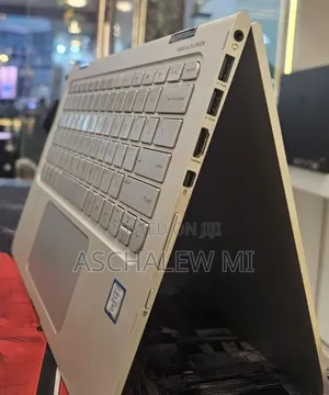 New Laptop HP Spectre 14 8GB Intel Core i5 SSD 256GB