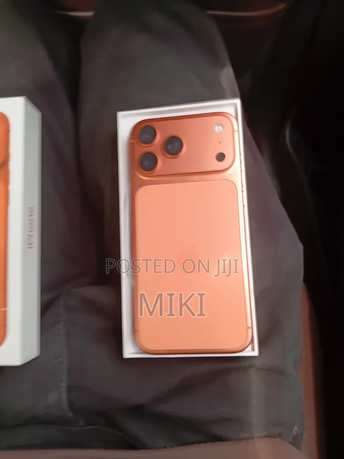 New Apple iPhone 17 Pro Max 256 GB Orange
