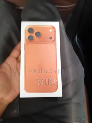 New Apple iPhone 17 Pro Max 256 GB Orange