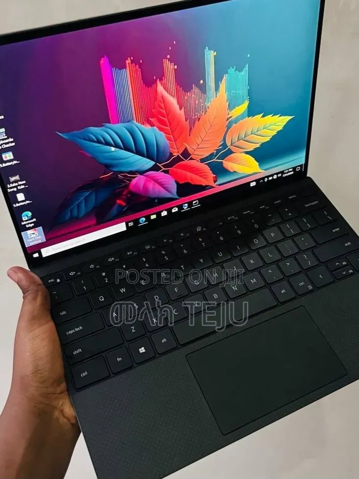 New Laptop Dell XPS 13 32GB Intel Core i7 SSD 512GB