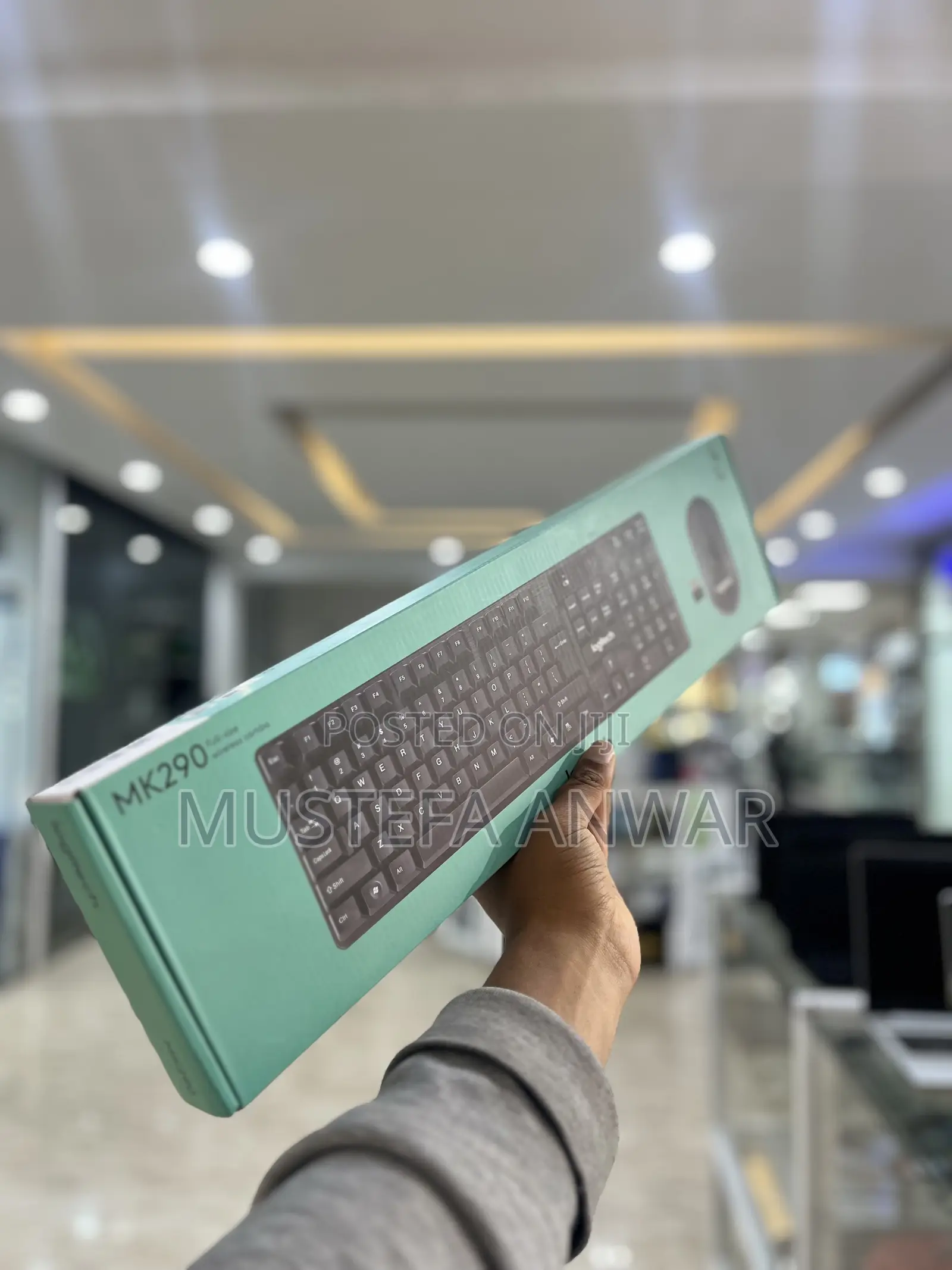  Logitech MK290 Wireless Keyboard Mouse Combo   Full-Size